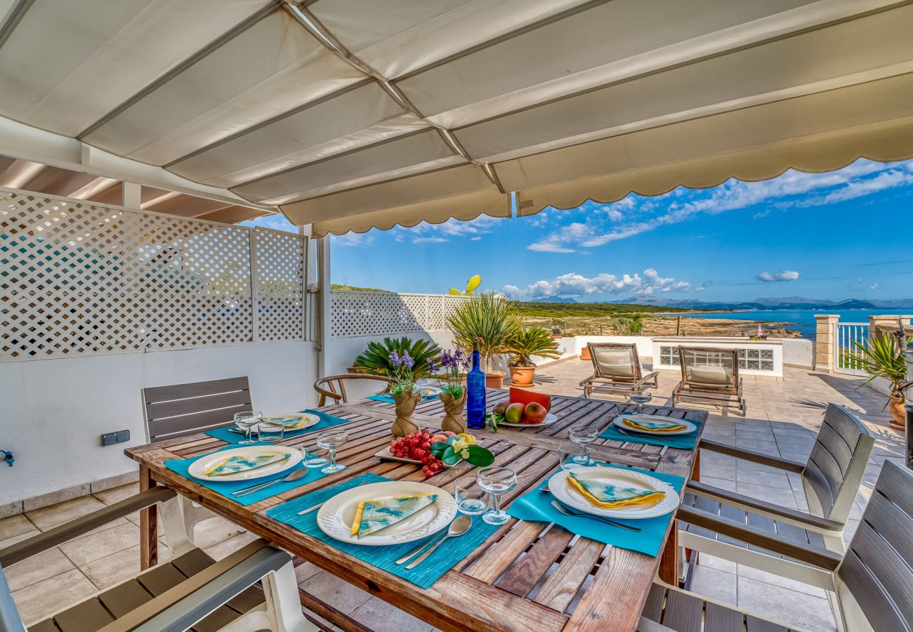 Haus mit spektakulärer Aussicht in Son Serra de Marina