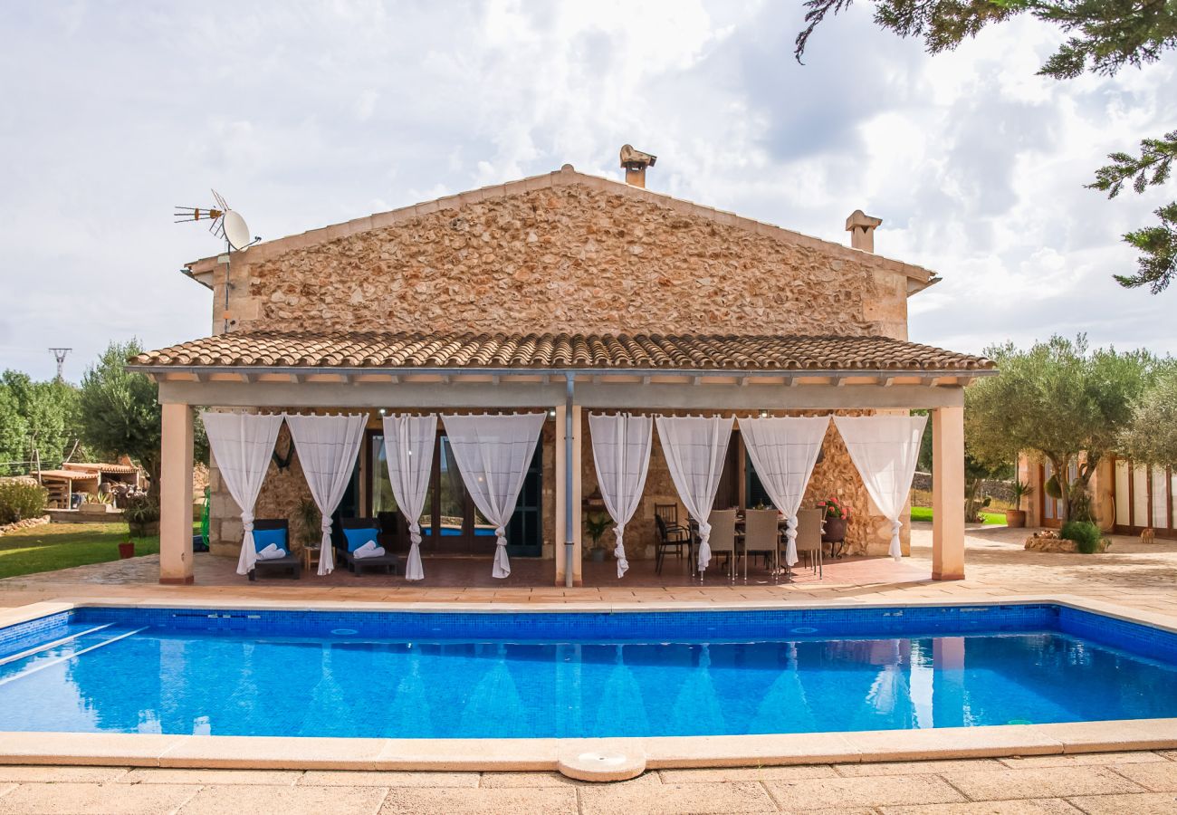 Finca in Santa Margalida - Haus in Santa Margarita Sa Rota mit Pool