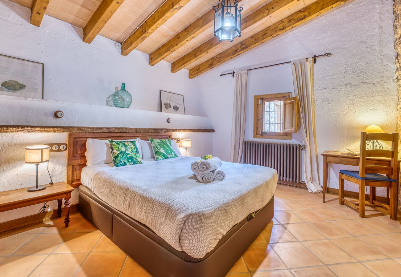 Ferienhaus in Campanet - Finca Es Pont mit Schwimmbad im Mallorca