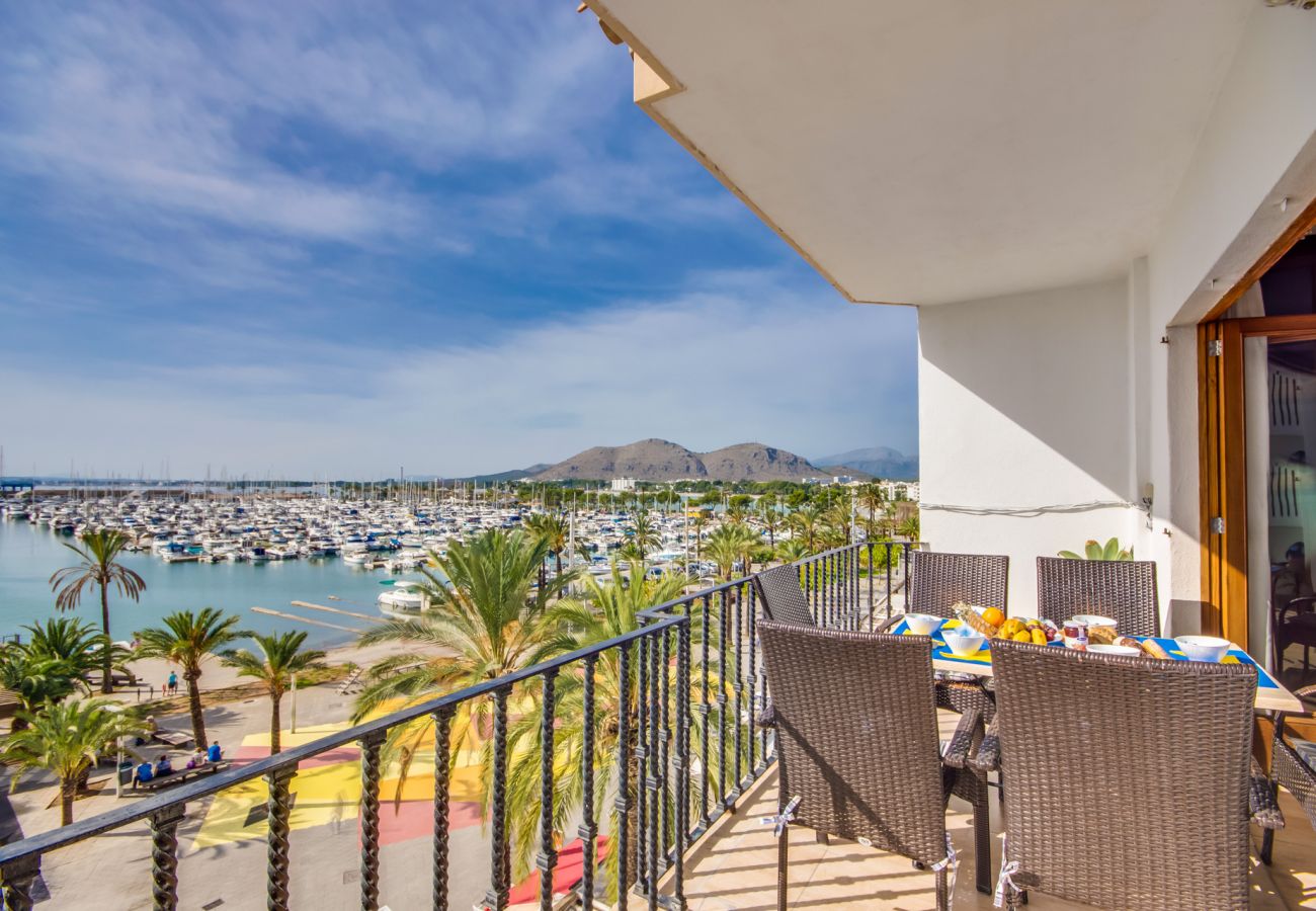 Apartamento vacacional Concha con vistas al mar en Puerto Alcudia Mallorca