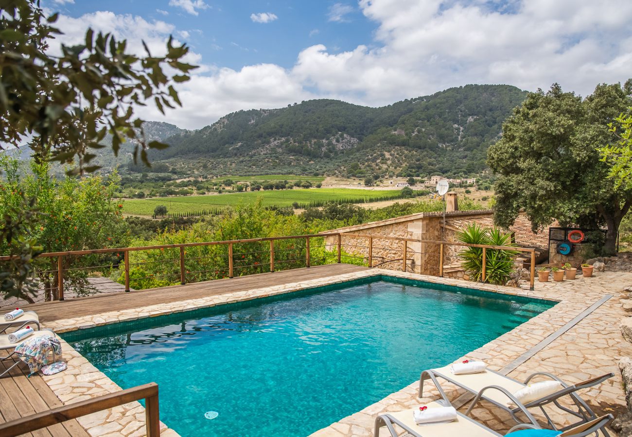 Casa en la montaña con piscina en Mallorca