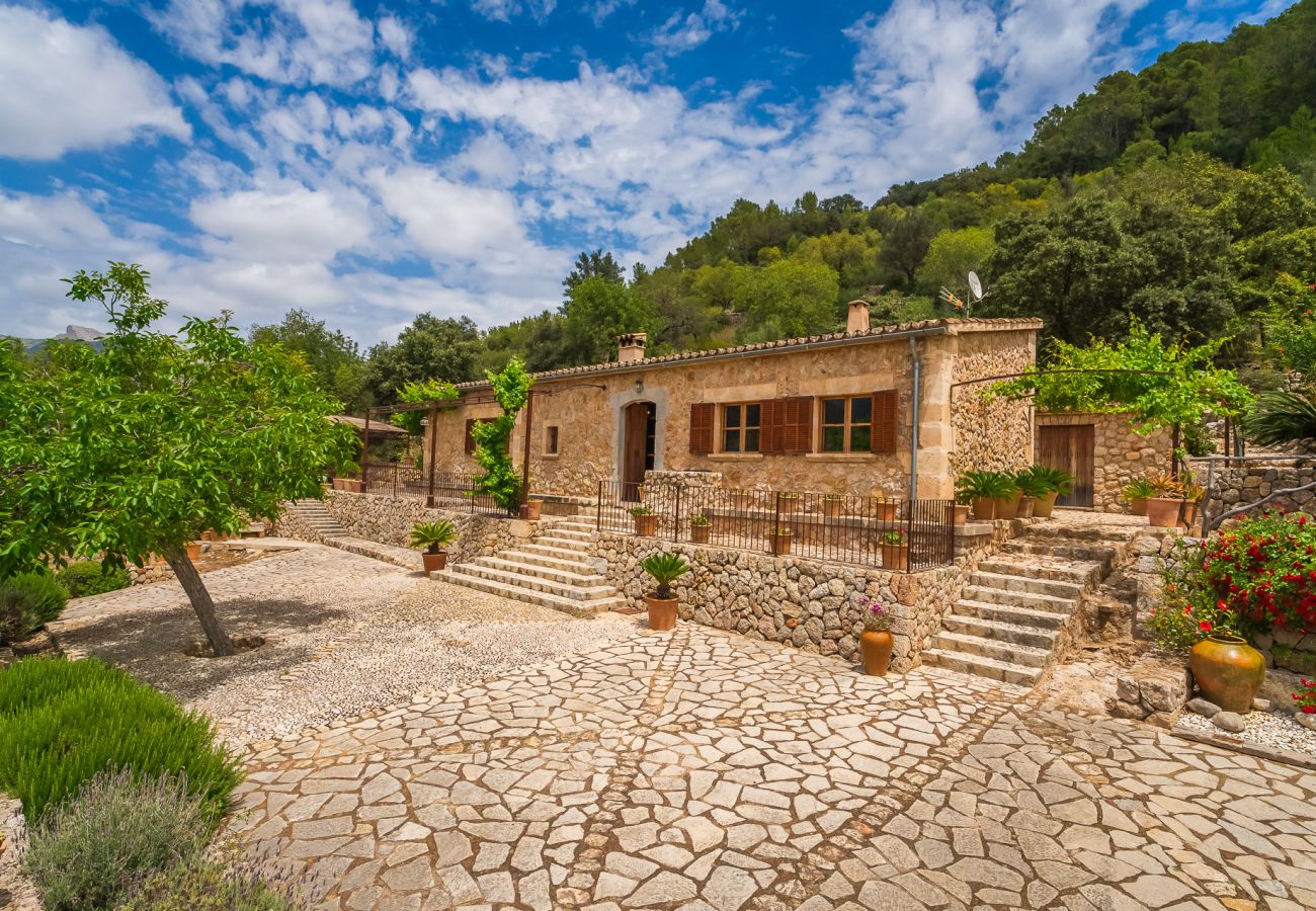 Casa en Campanet con piscina