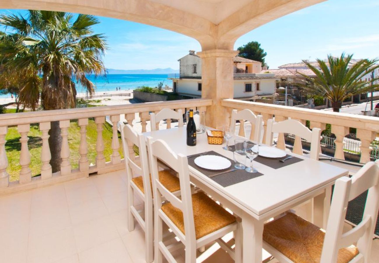 Apartamento con vistas al mar en Alcudia