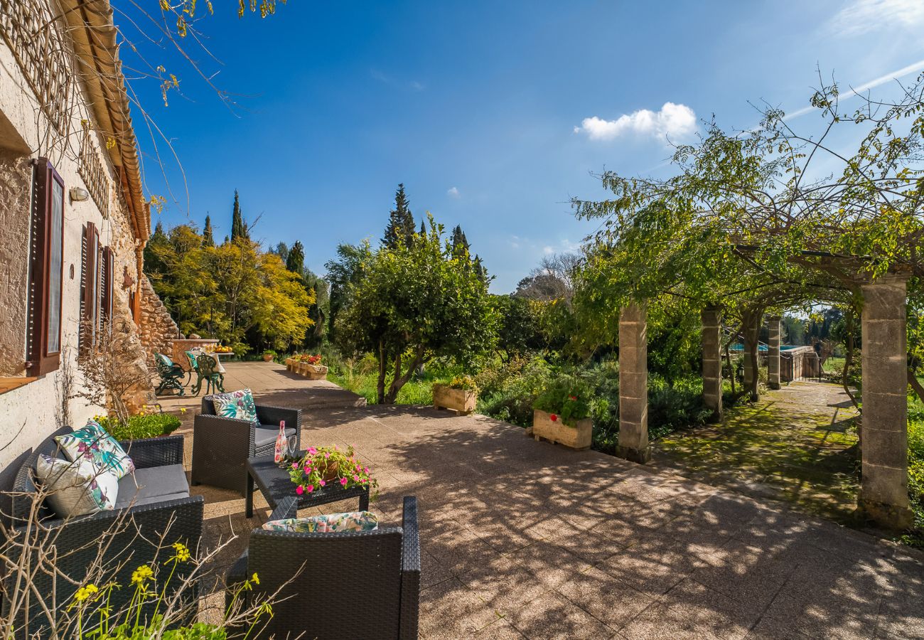 Finca en Buger - Finca rústica con piscina Cas Mut en Mallorca