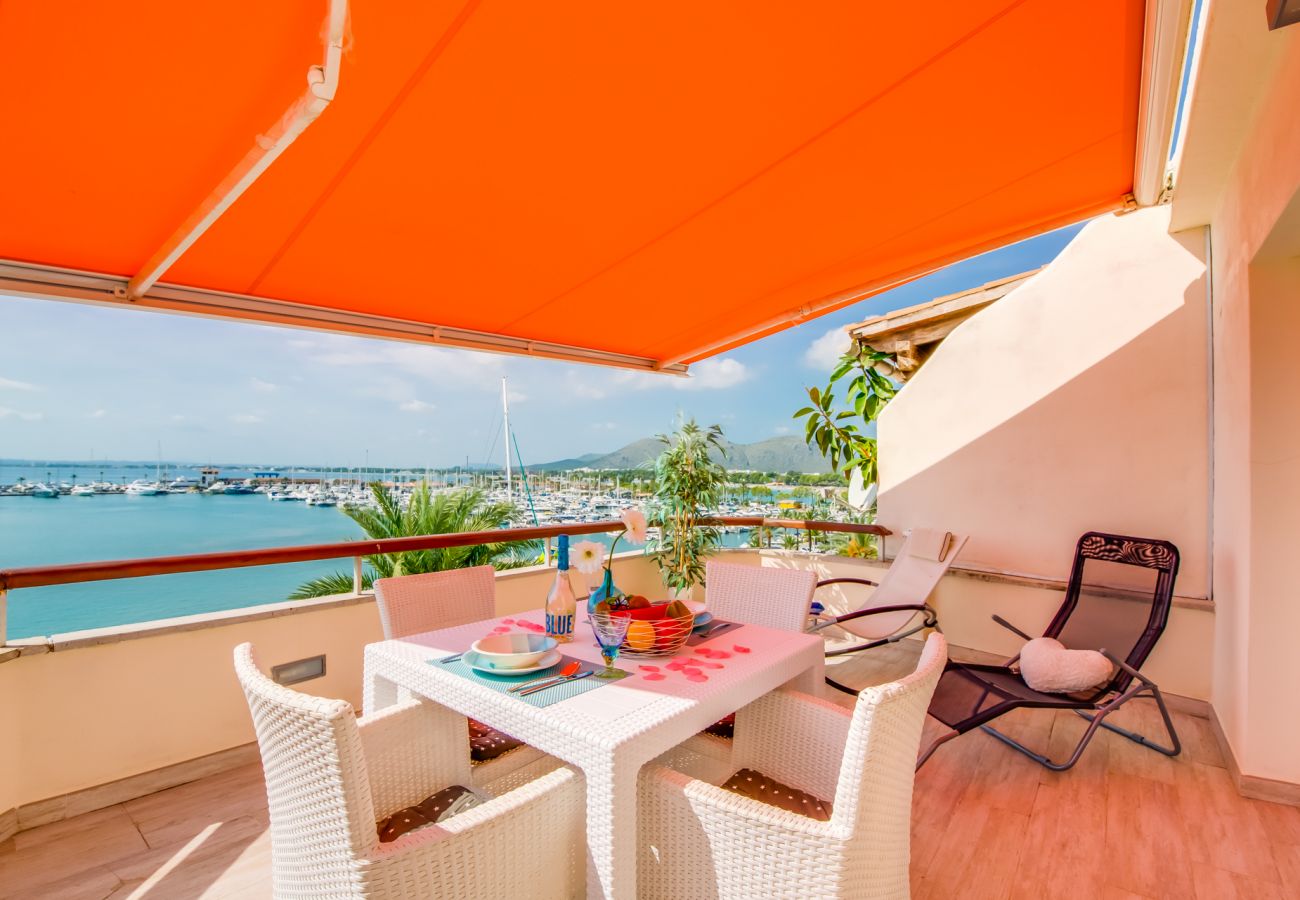 Appartement à Alcudia - Appartement Blue Attic Beach avec Vue sur la Mer à Port Alcudia