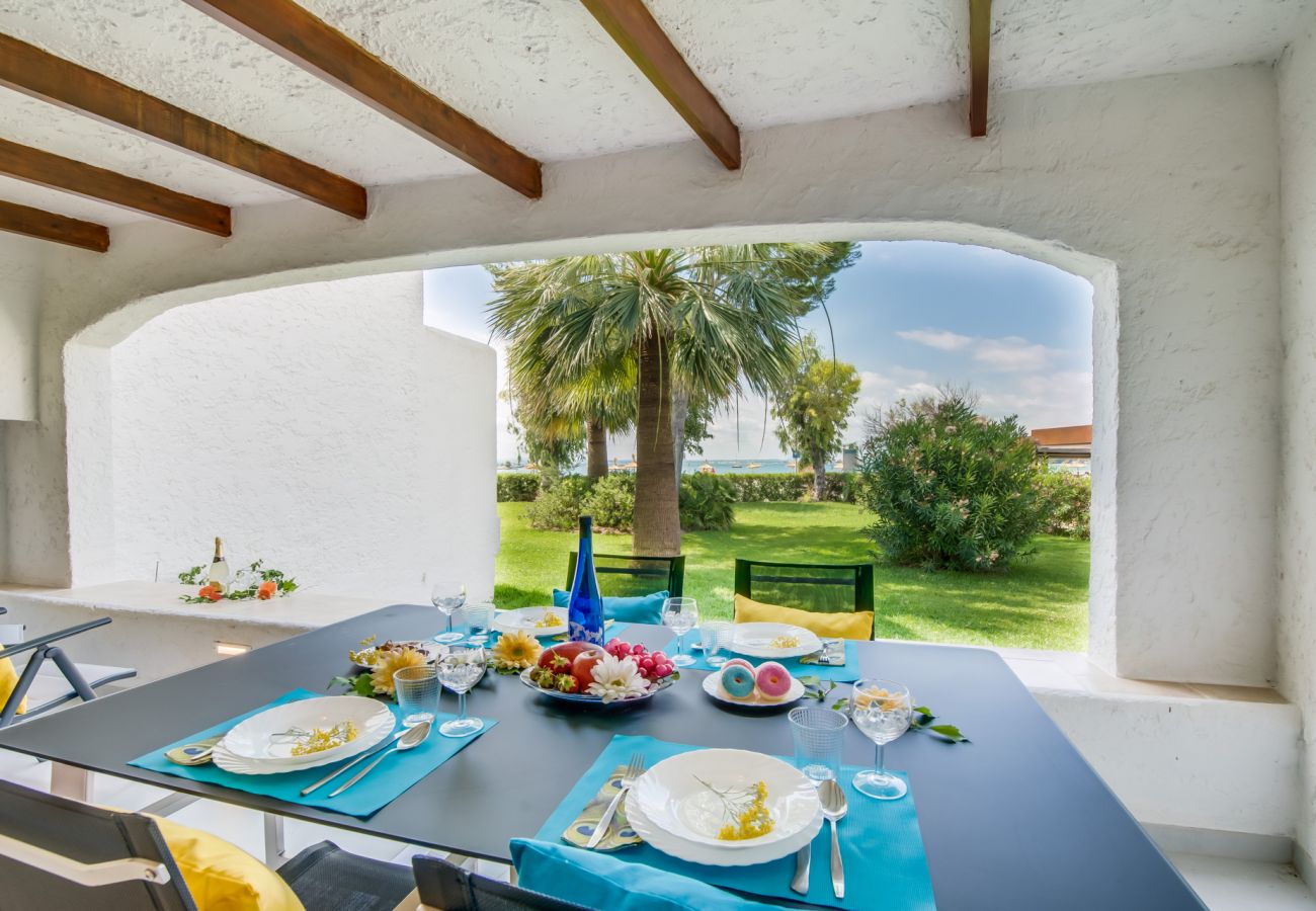 Appartement de vacances avec piscine et vue sur mer à Majorque