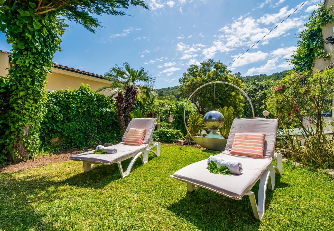 Maison avec terrasse et barbecue à Pollensa.