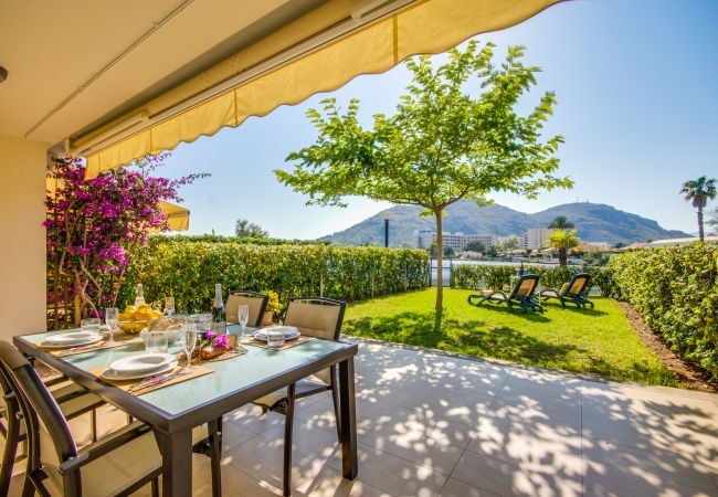 Maison Tarongina avec vue sur la montagne à Alcudia