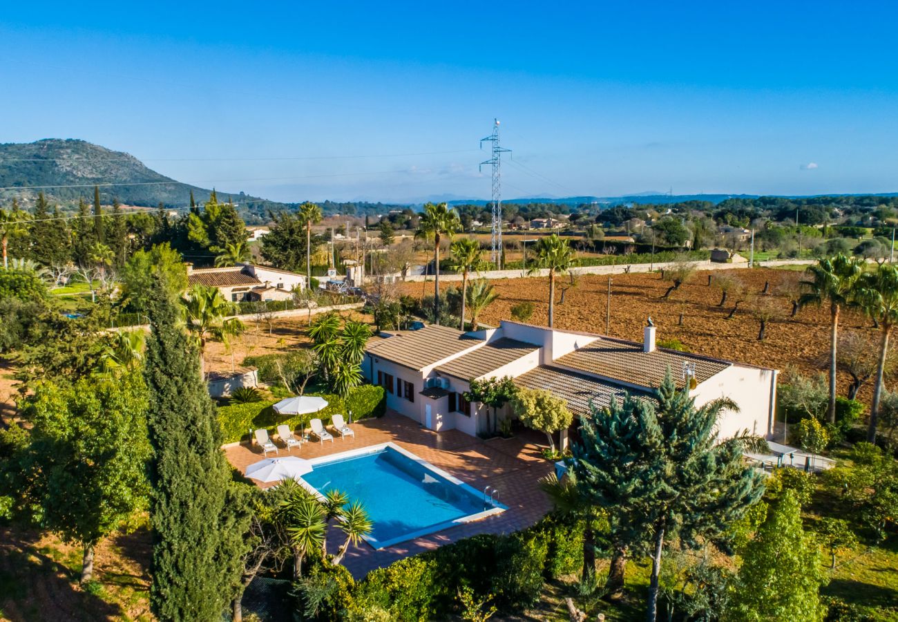 Domaine à Inca - Finca rurale avec piscine Es Pascolet à Majorque.  🌐 Sources