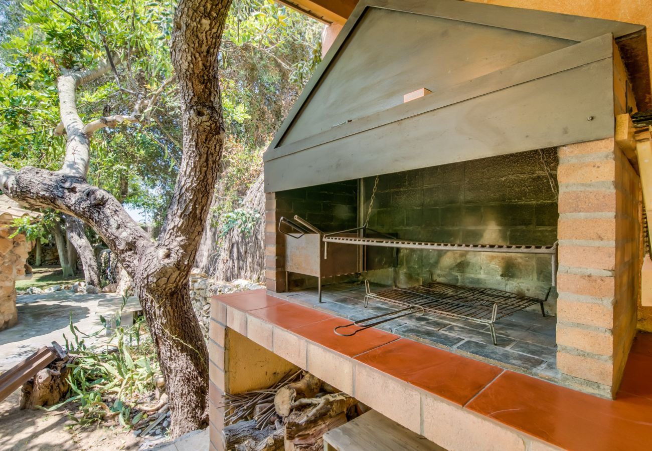 Maison à Alcudia - Maison de pierres Es Pujolet avec piscine à Alcudia