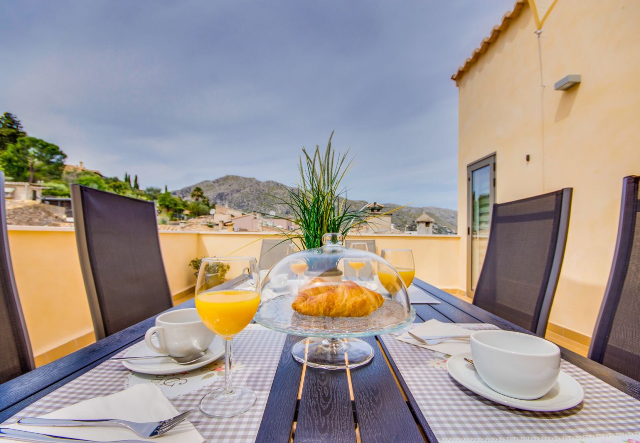 Maison avec terrasse dans le village de Pollensa