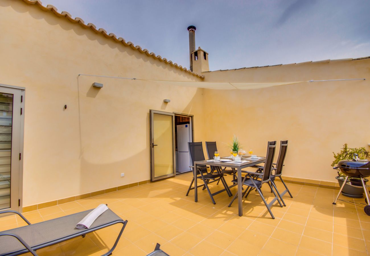 Hébergement avec terrasse et barbecue à Pollensa