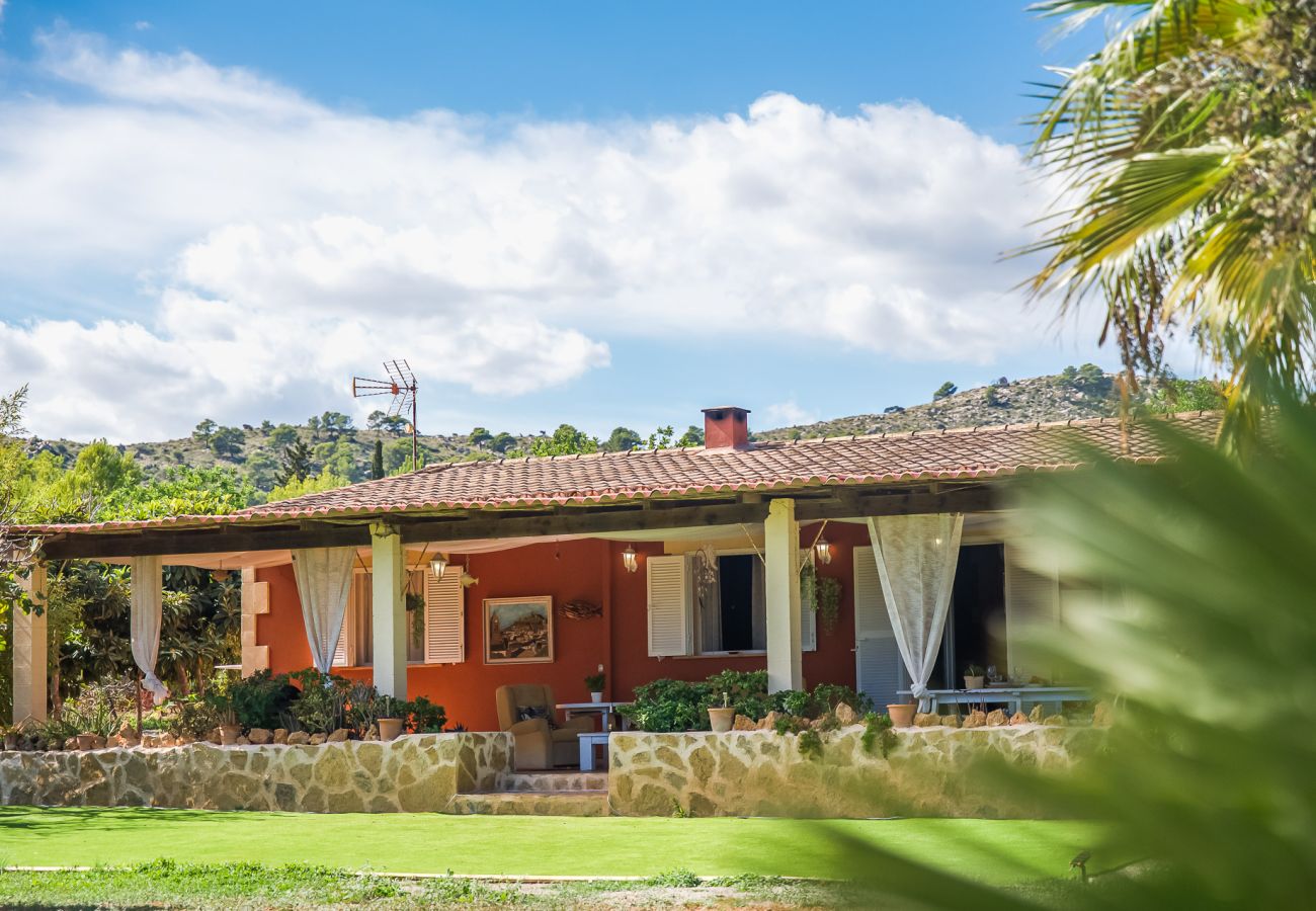 Domaine à Capdepera -  Finca Can Caragol Font de sa Cala avec piscine