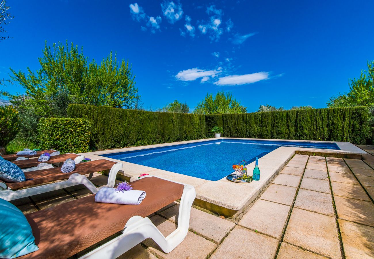 Finca rustique avec piscine à Majorque