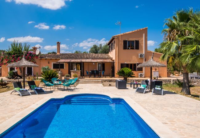 Finca rurale à Majorque Can Frit avec piscine.