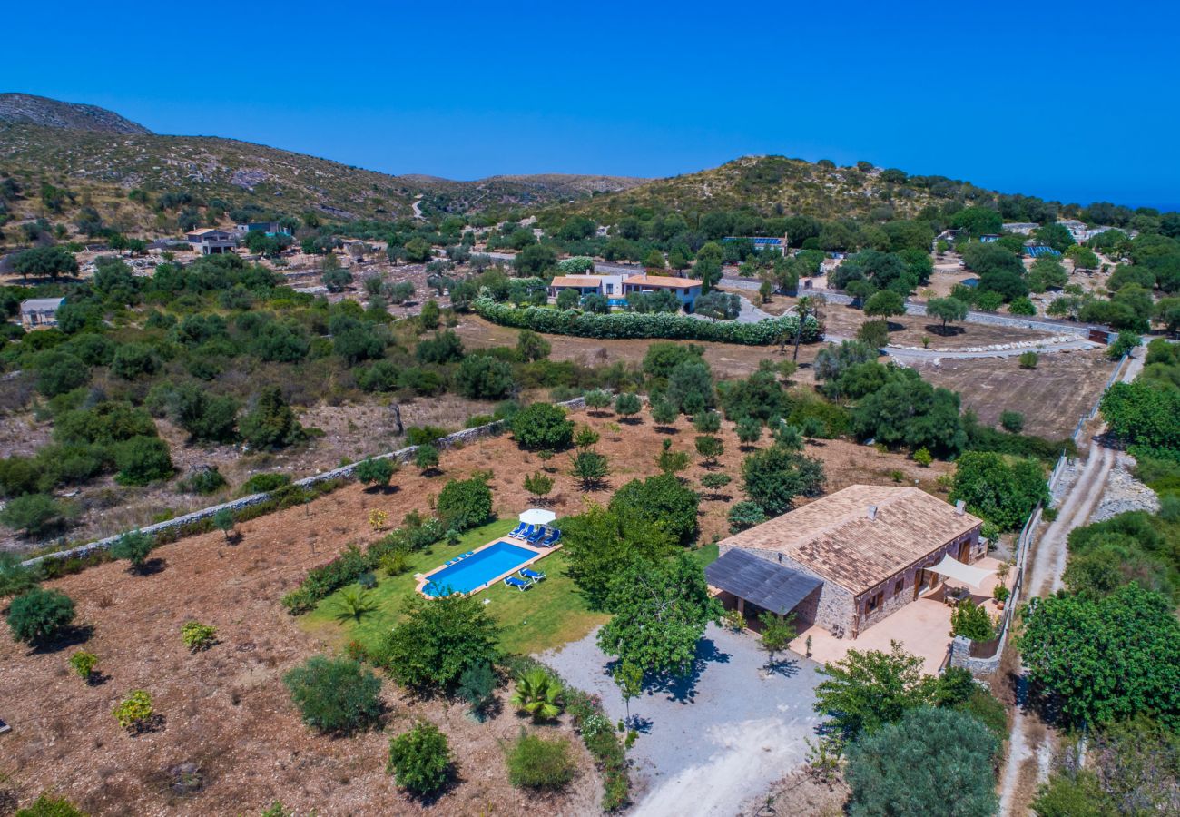 Domaine à Capdepera - Finca rurale avec grande piscine Mamici à Majorque