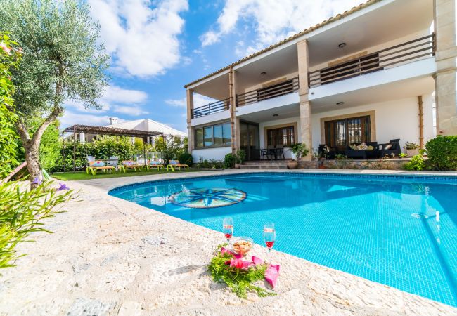 Grande maison avec piscine à Playa de Muro