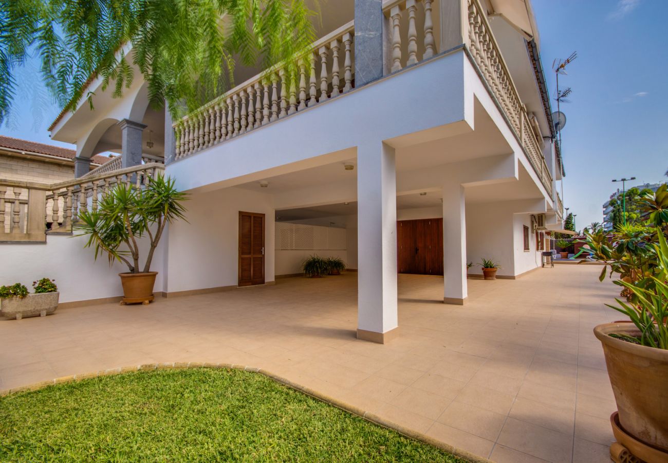 Maison à Alcudia - Casa Flor avec piscine près de la plage d'Alcudia à Majorque