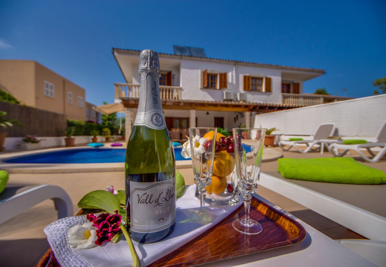 Maison à Alcudia - Casa Flor avec piscine près de la plage d'Alcudia à Majorque