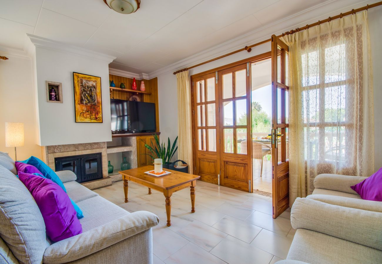 Maison à Alcudia - Casa Flor avec piscine près de la plage d'Alcudia à Majorque