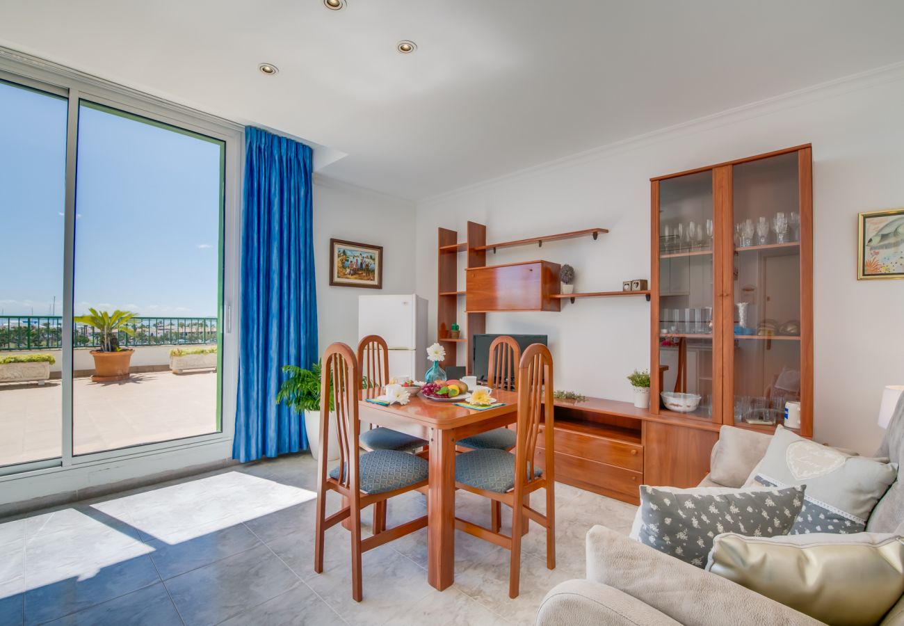 Appartement à Alcudia - Appartement Maria avec vue sur la mer de la plage d'Alcudia.