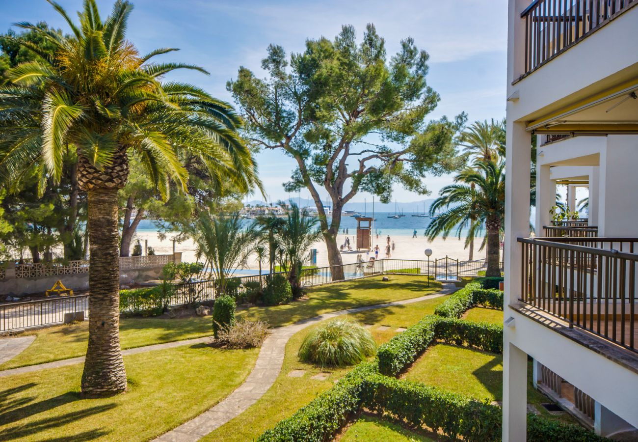 Appartement de plage avec jardin à Alcudia