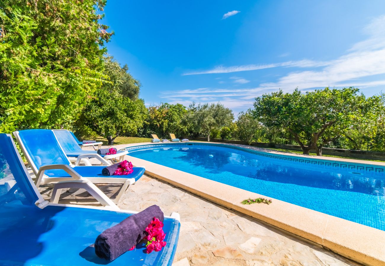 Finca rustique à Majorque avec piscine et vues