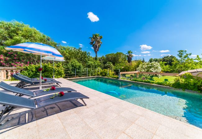 Maison de campagne à Pollensa Can Roig avec piscine.