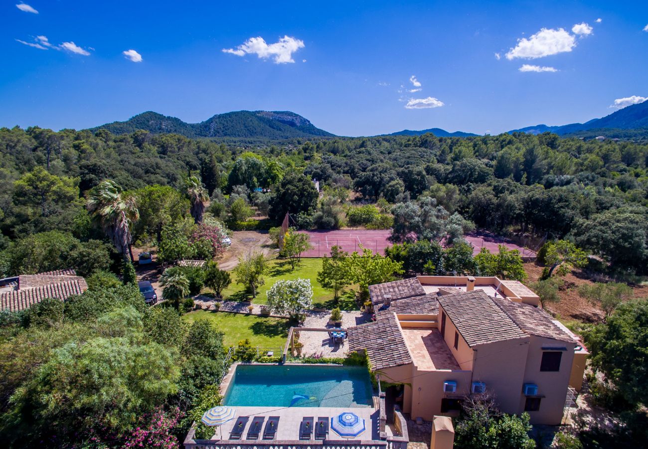 Domaine à Pollensa - Maison de campagne à Pollensa Can Roig avec piscine.