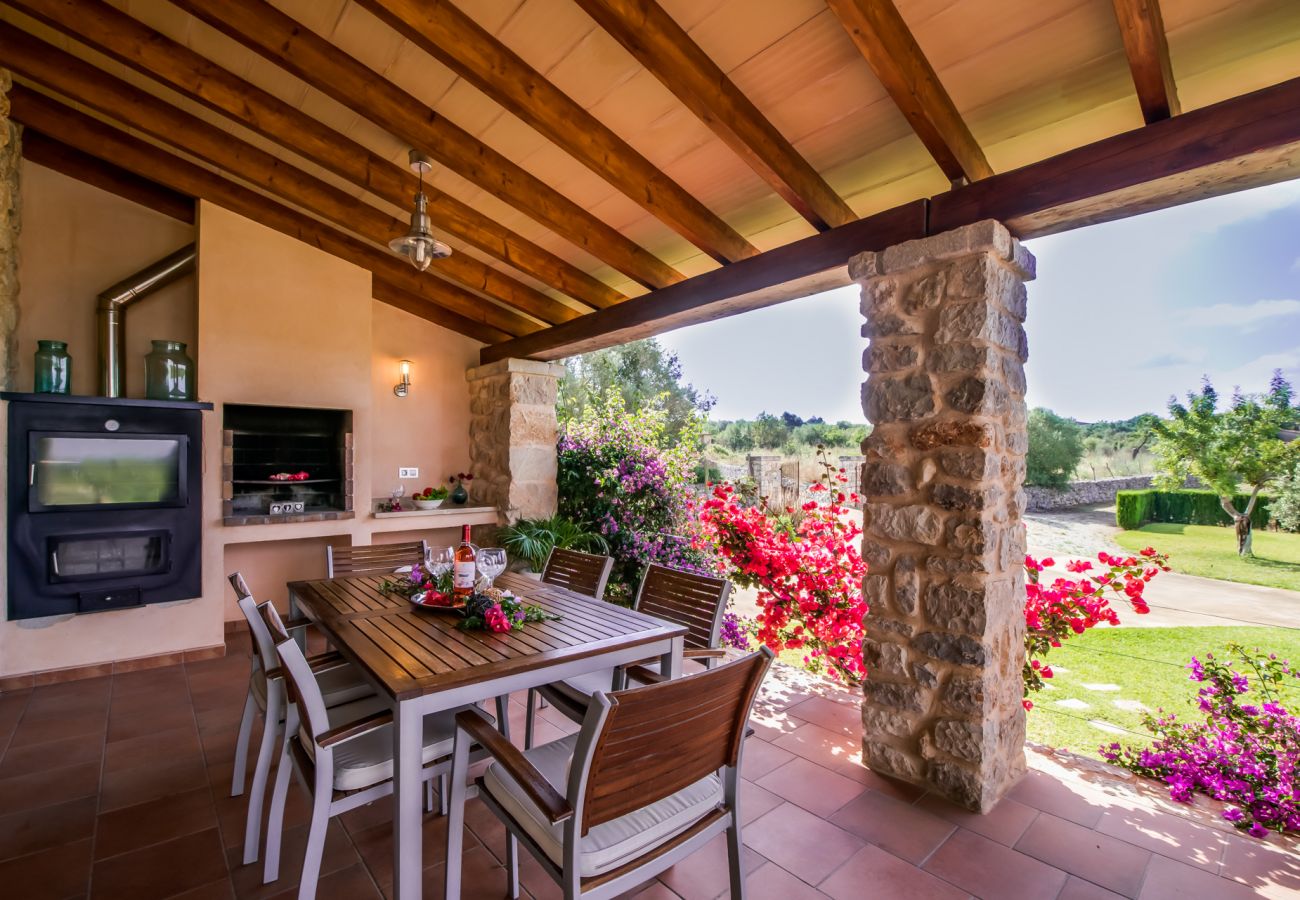 Vacances à la piscine dans une finca rurale près de la plage de Muro