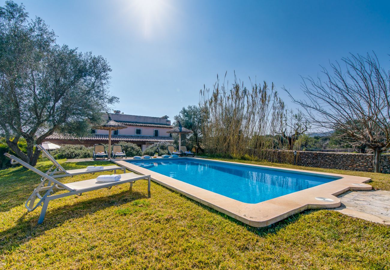 Domaine à Buger - La finca mallorquina Ses Planes avec piscine.