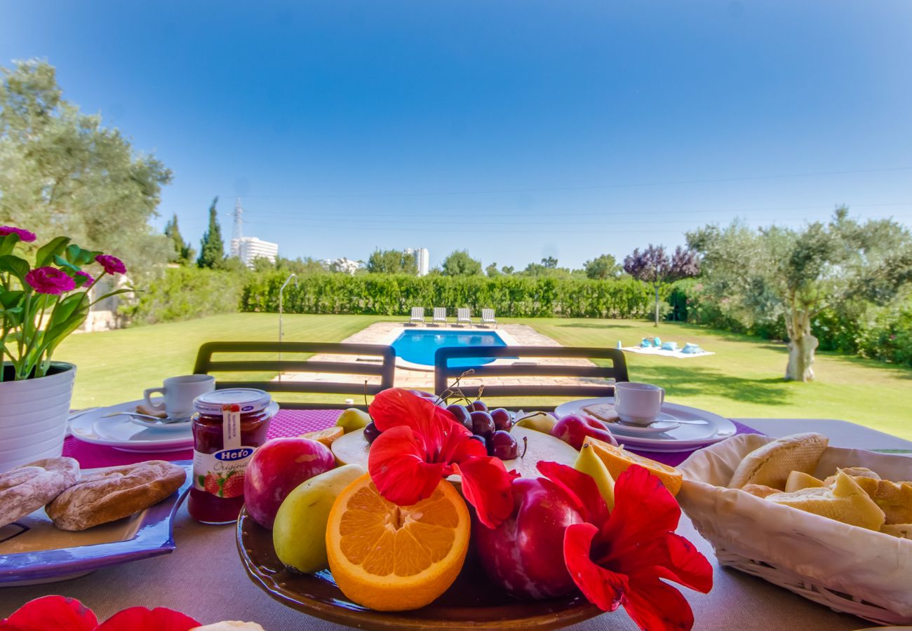 Domaine à Alcudia - Finca Majorquine à Alcudia Ses Poves avec piscine