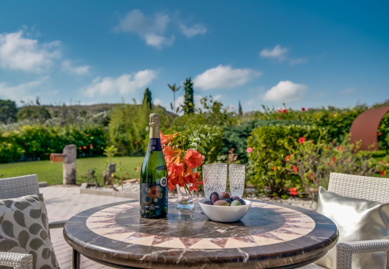 Domaine à Alcudia - Finca rurale à Alcudia Ca Na Siona avec piscine.