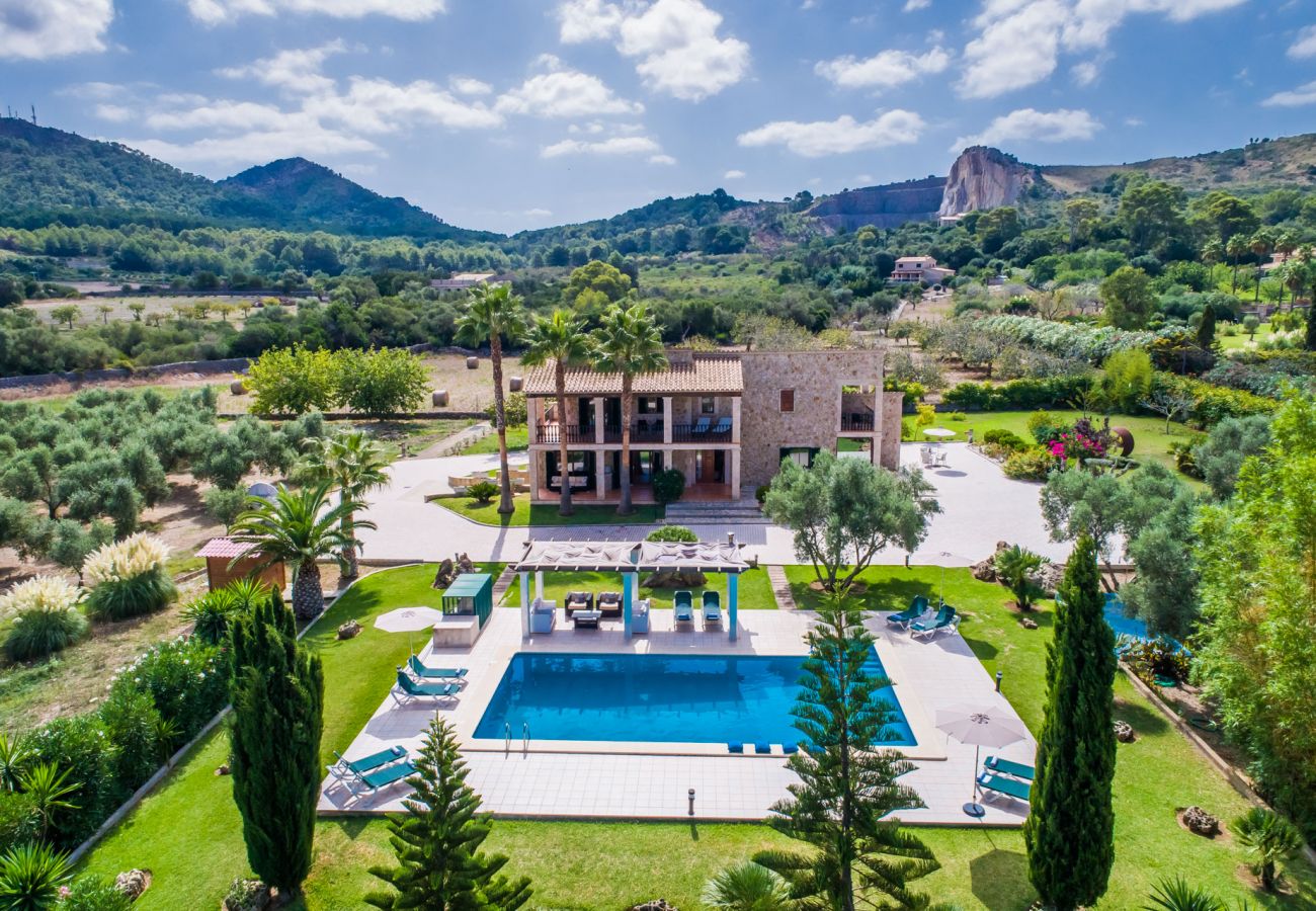 Domaine à Alcudia - Finca rurale à Alcudia Ca Na Siona avec piscine.