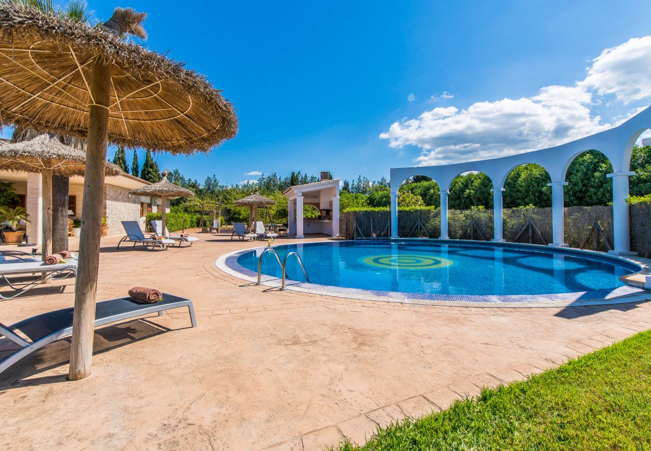 Finca avec piscine et barbecue à Majorque