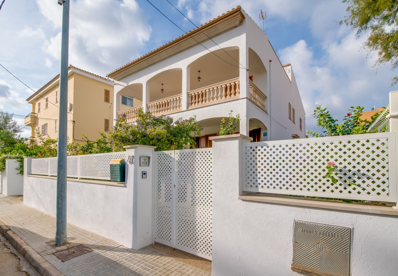 Maison avec jardin à Majorque près de la mer