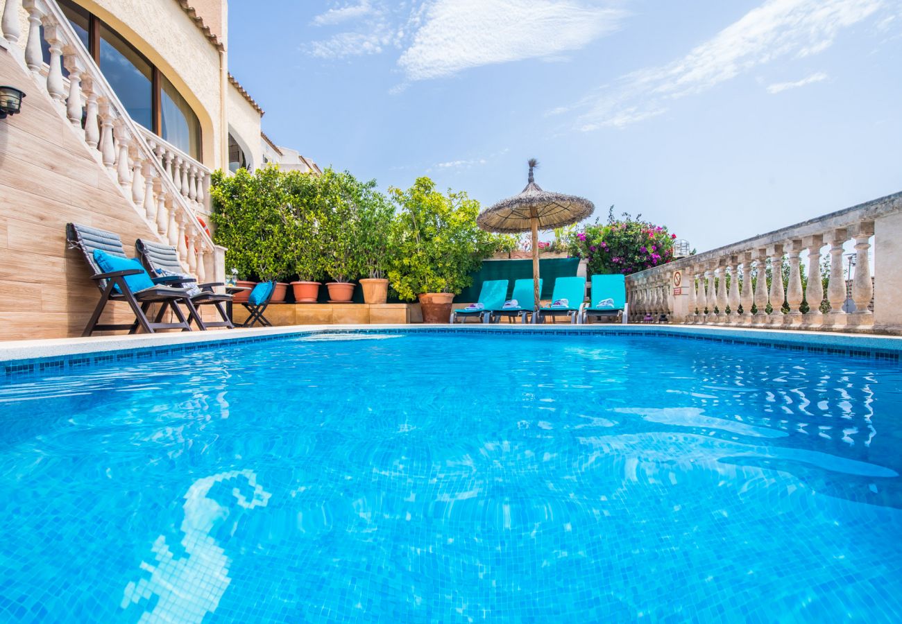 Maison à Alcanada - Maison près de la mer Veuremar à Alcudia avec piscine