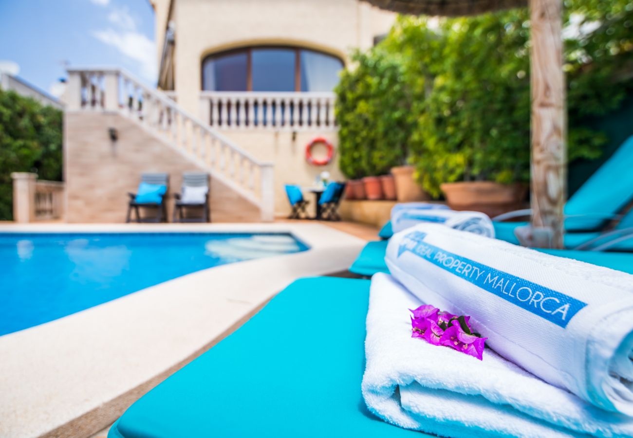 Maison à Alcanada - Maison près de la mer Veuremar à Alcudia avec piscine