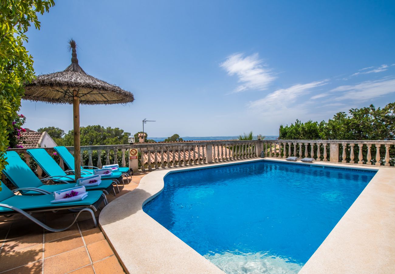 Maison à Alcanada - Maison près de la mer Veuremar à Alcudia avec piscine