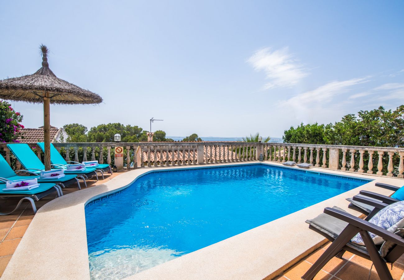 Maison à Alcanada - Maison près de la mer Veuremar à Alcudia avec piscine