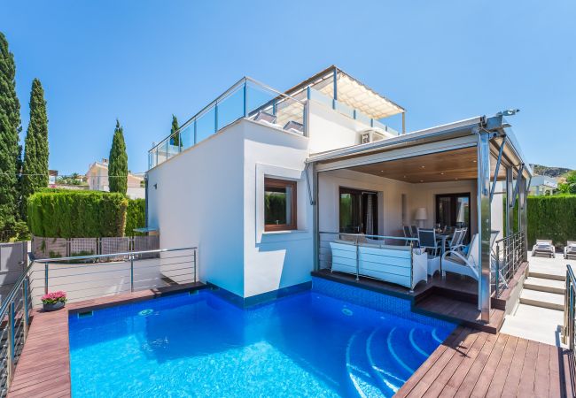 Maison près de la mer Xiscama avec jacuzzi à Alcudia.