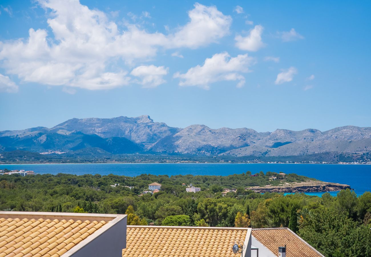 Maison à Alcudia - Maison près de la mer Xiscama avec jacuzzi à Alcudia.