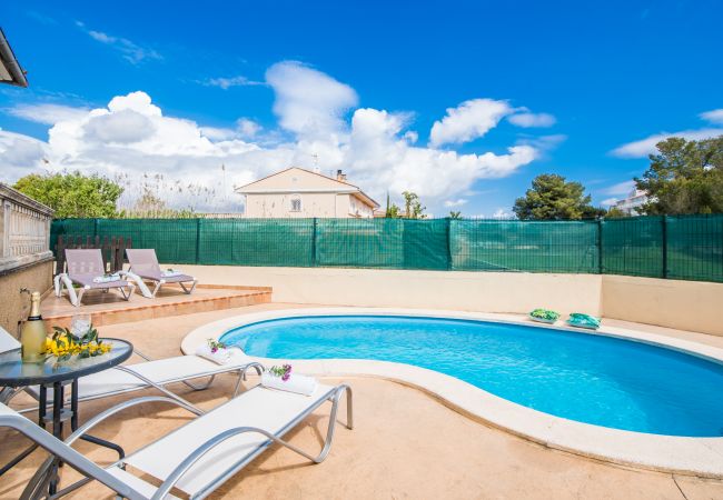 Maison avec piscine Villa Corb Mari près de la plage Playa Muro