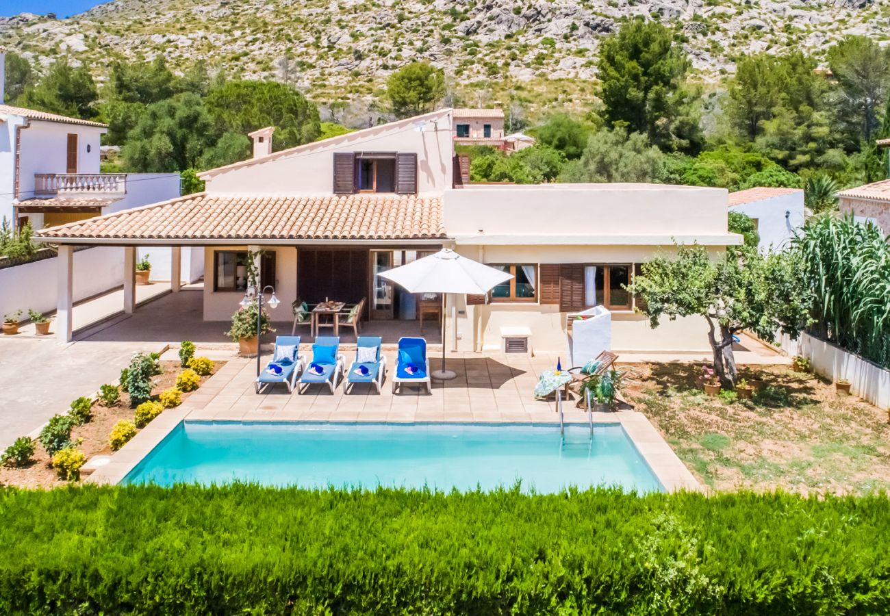 Villa à Puerto Pollensa avec piscine privée. 