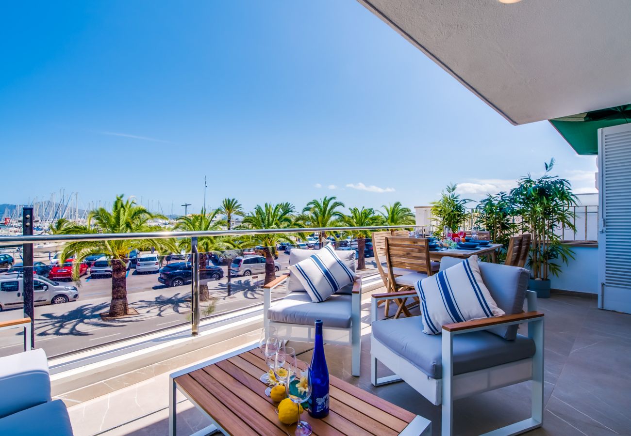 Appartement avec vue sur la mer à Puerto Pollensa. 