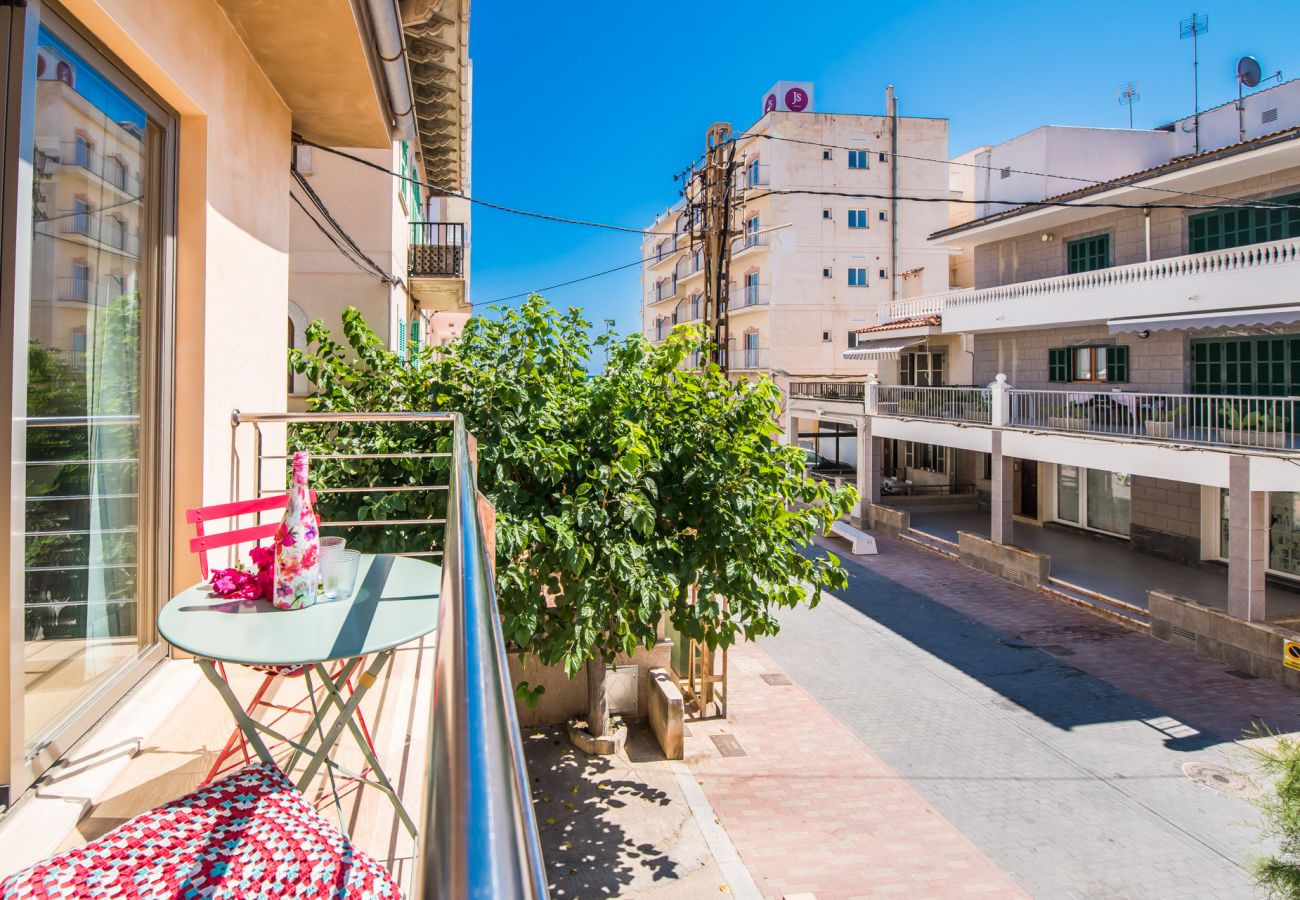 Jolie maison avec balcon à Can Picafort.