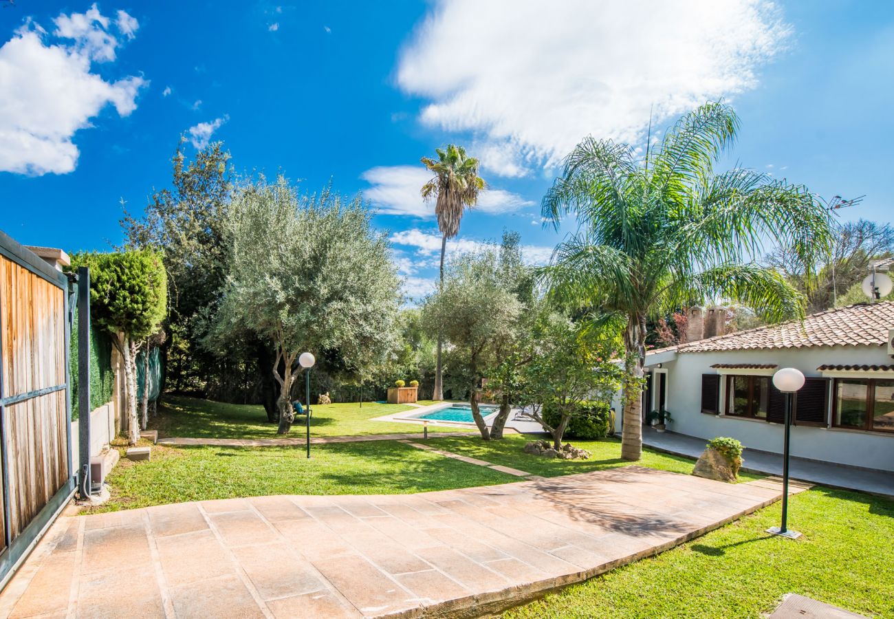 Maison à Crestatx - Maison avec piscine et jardin Casa Pequeña à Majorque.