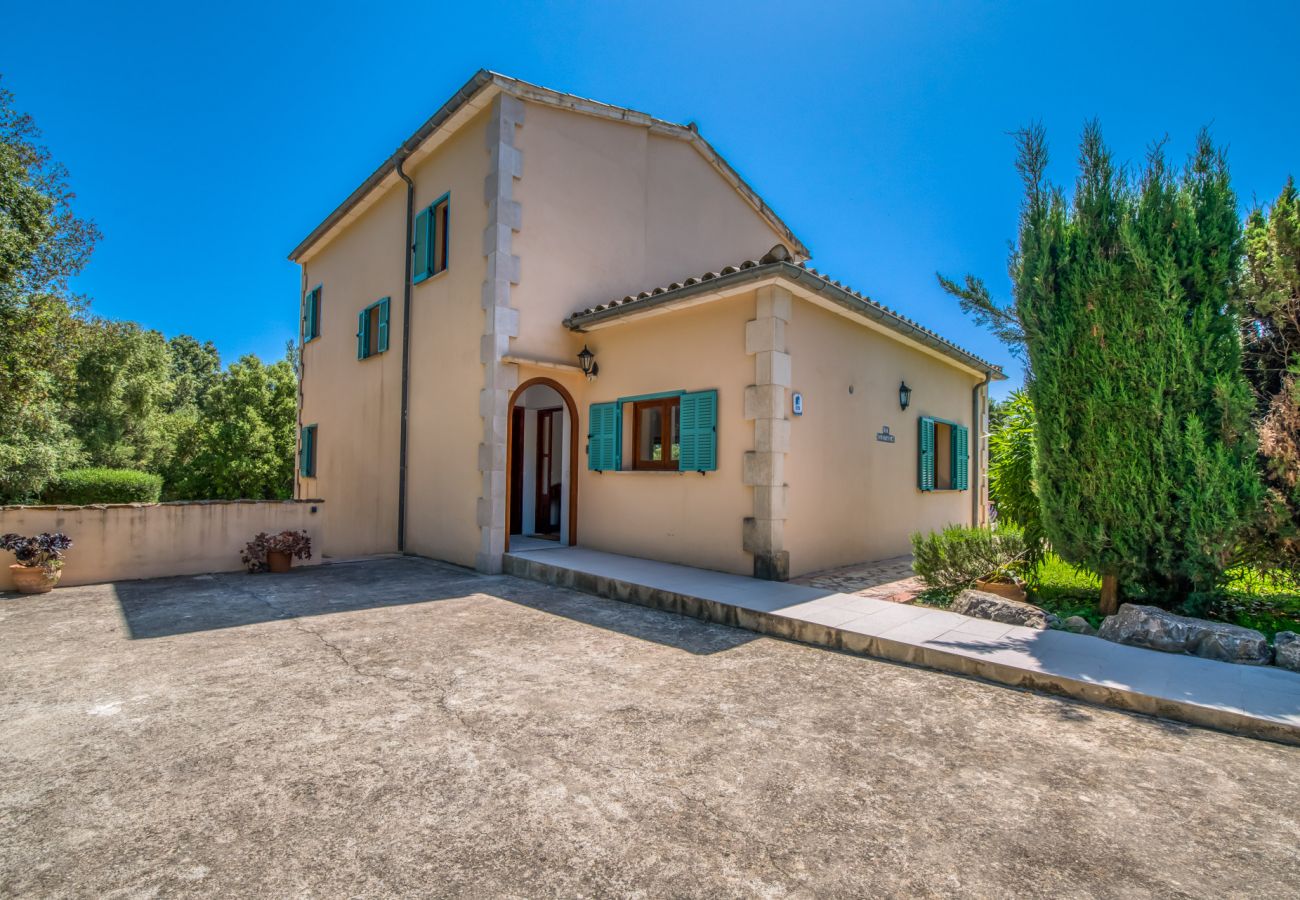 Maison à Crestatx - Maison moderne avec piscine Villa Flores à Majorque