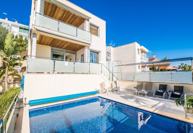 Maison de luxe avec vue sur la mer, Villa Alcanada, à Alcudia.