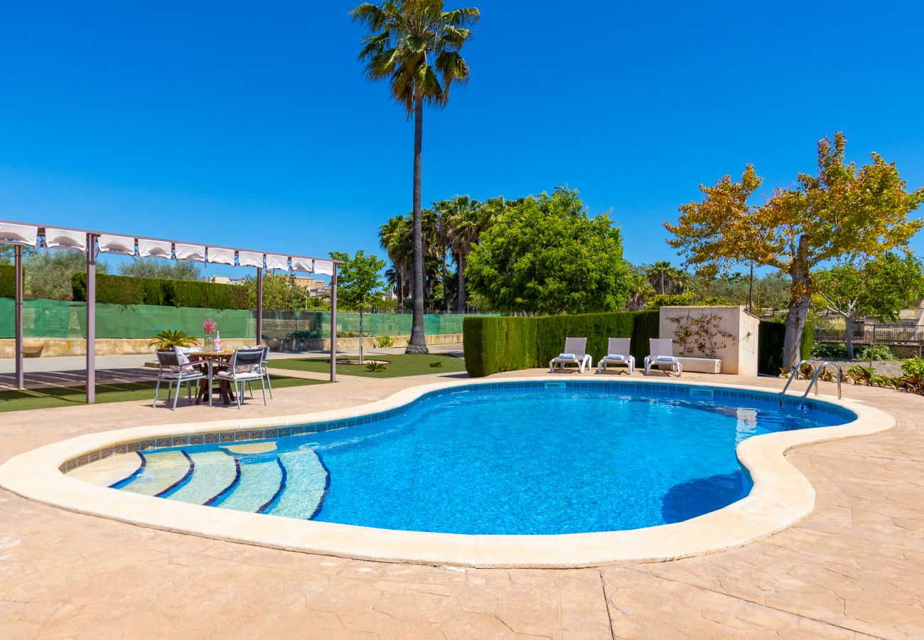 Maison à Lloret de Vistalegre - Finca à Majorque Sa Sinia avec piscine et court de tennis